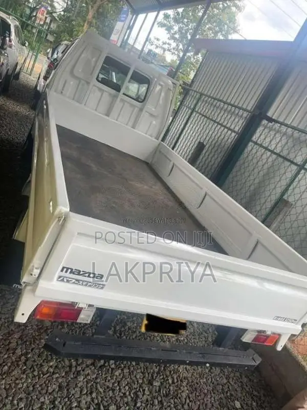 Mazda Brawny 1999 Lorry (Used)