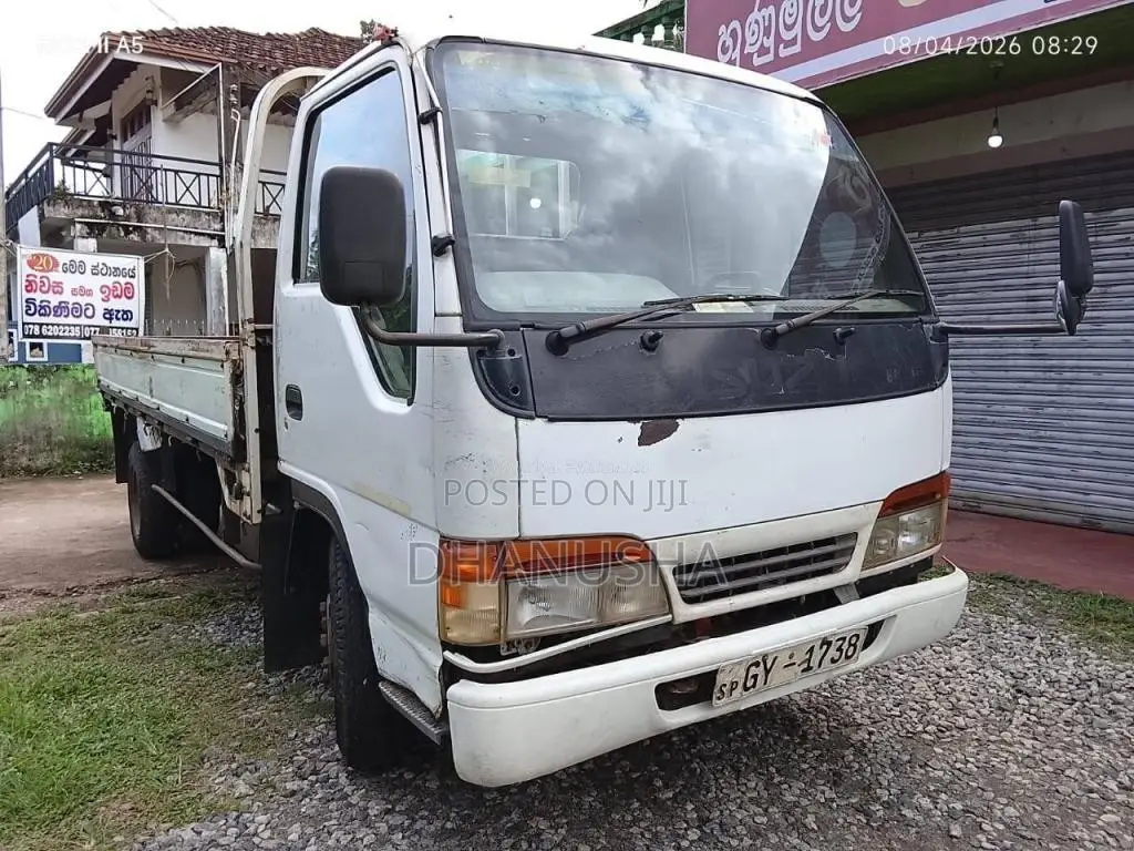 Isuzu NKR 1997 Lorry (Used)