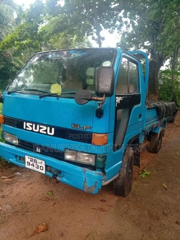 Isuzu ELF 1980 Lorry (Used)