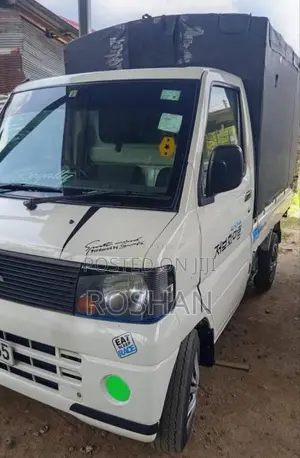 Mitsubishi MiniCab 2007 Lorry (Used)
