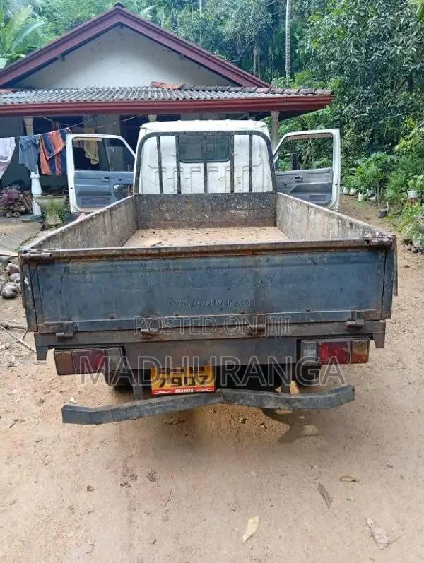 Isuzu C240 1985 Lorry (Used)