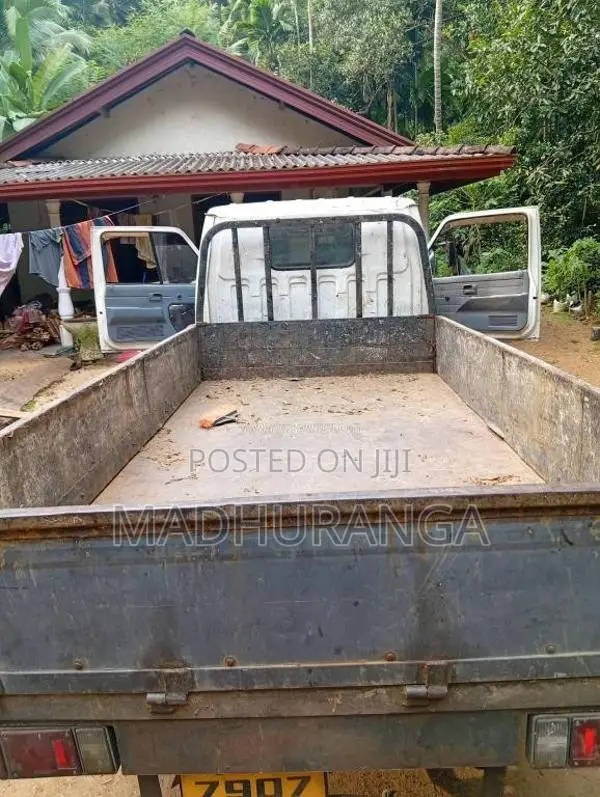 Isuzu C240 1985 Lorry (Used)