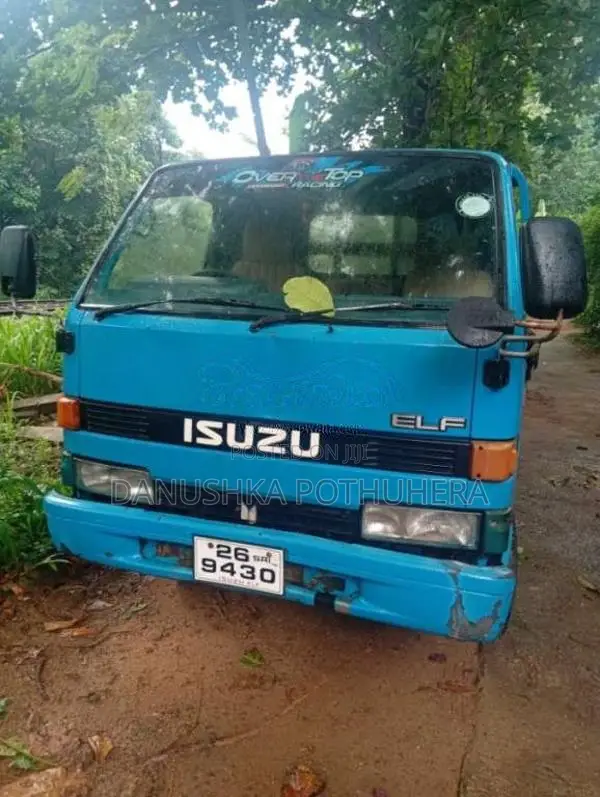 Isuzu ELF 1980 Lorry (Used)