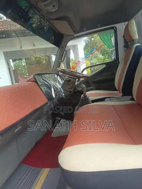 Mitsubishi CANTER 1993 Lorry (Used)