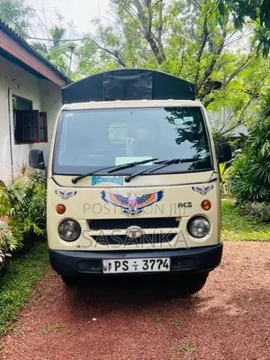 Tata Dimo Batta 2012 Lorry (Used)