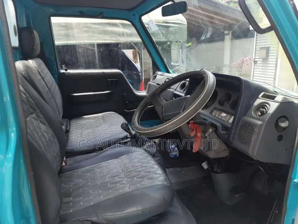 Toyota Dyna 1993 Lorry (Used)