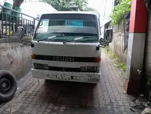Isuzu N H R 55c 1991 Lorry (Used)