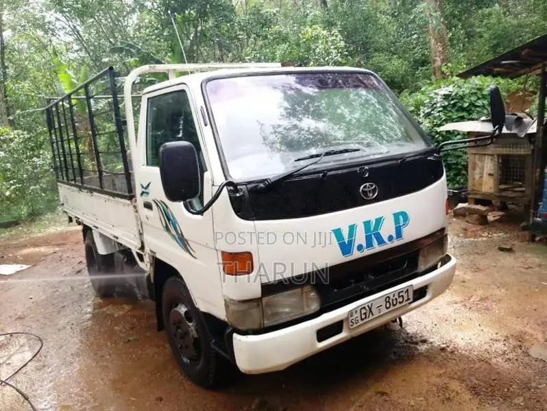 Toyota Dyna 1997 Lorry (Used)