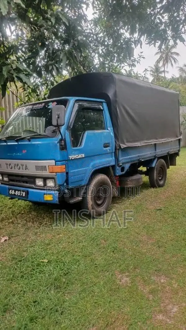 Toyota Dyna 1994 Lorry (Used)