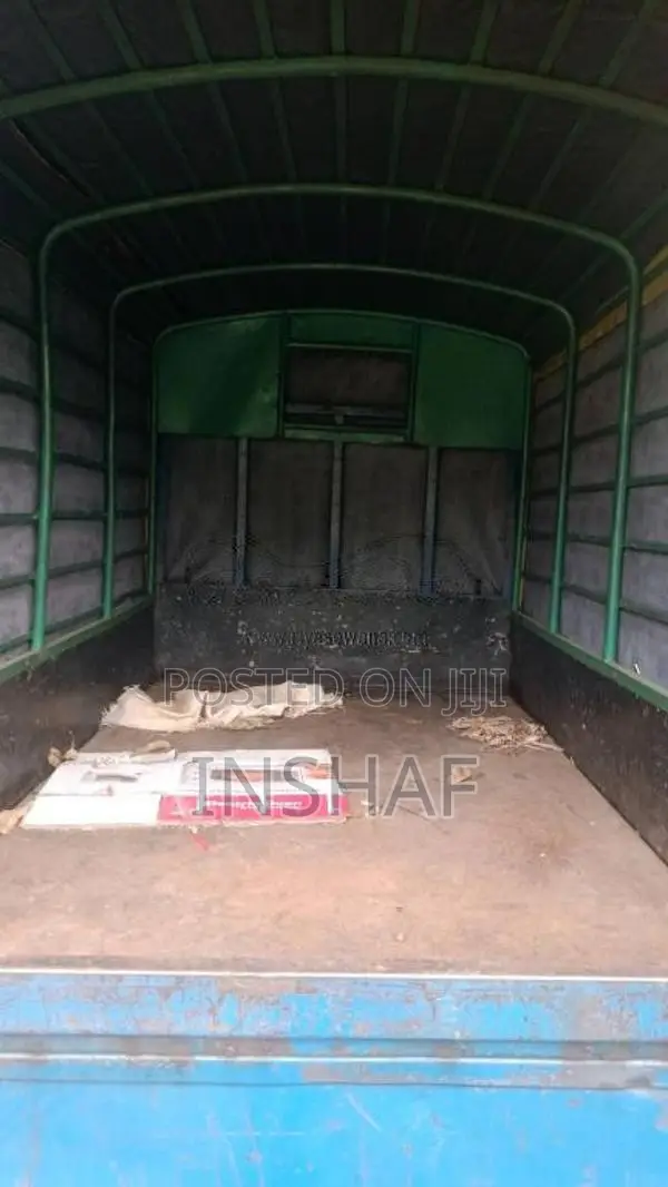 Toyota Dyna 1994 Lorry (Used)