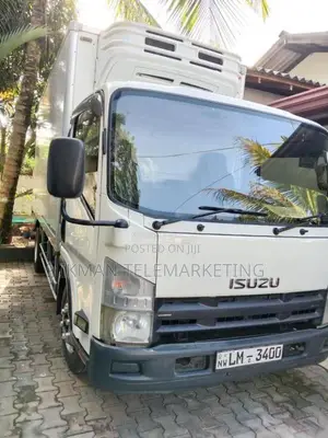 Isuzu Freezer 2011 Lorry (Used)