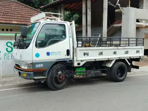 Mitsubishi Canter 1990 Lorry (Used)