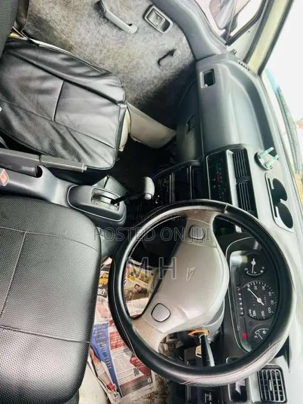 Daihatsu Hijet 2002 Lorry (Used)