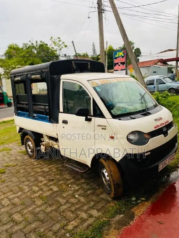 Mahindra Jeeto 2016 Lorry (Used)