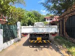 Mitsubishi Canter 1998 Lorry (Used)