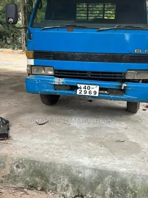 Isuzu ELF 1980 Lorry (Used)