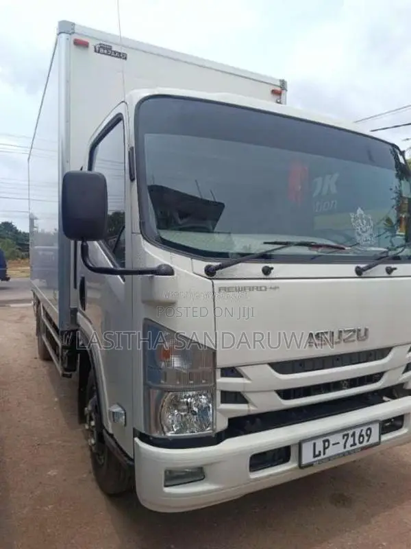 Isuzu NPR 2025 Lorry (Used)