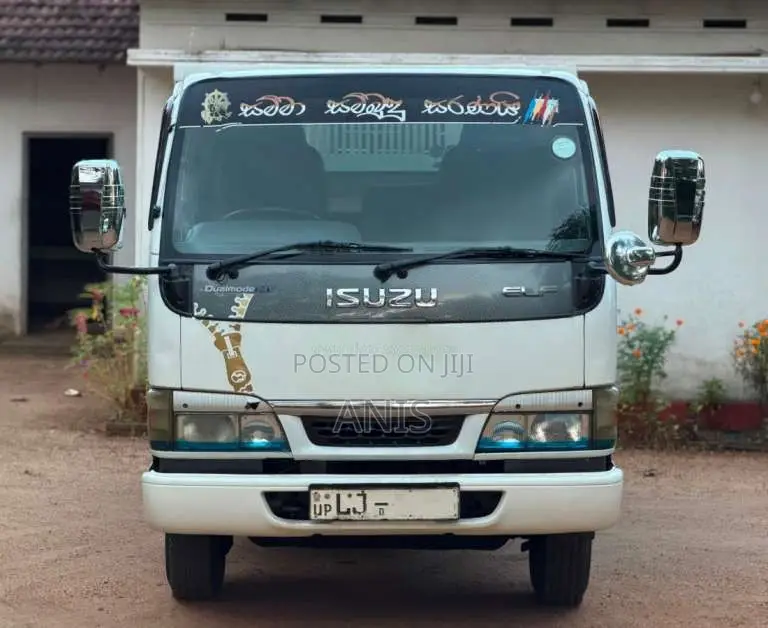 Isuzu Tipper 2003 Lorry (Used)