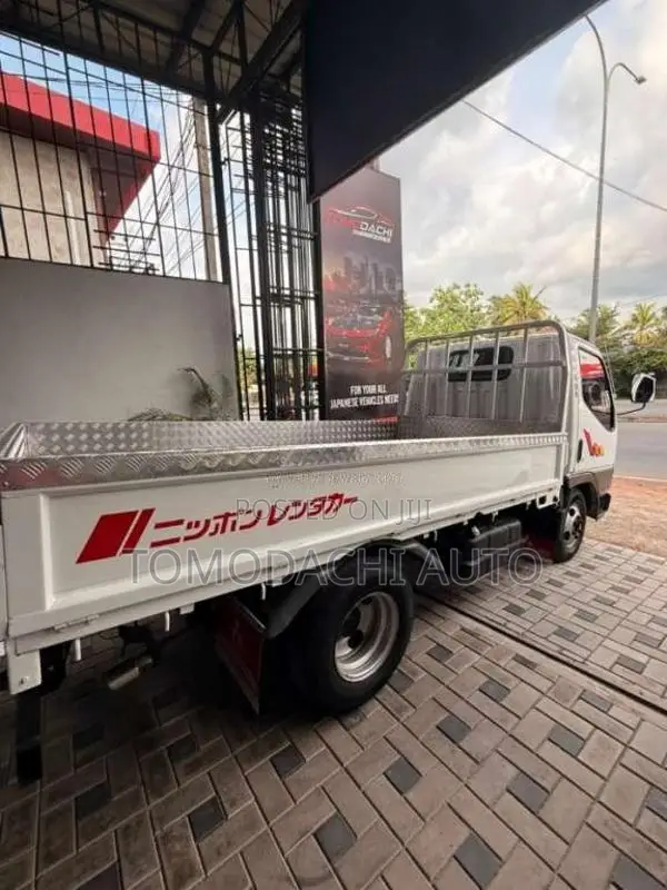 Mitsubishi Canter 1998 Lorry (Used)
