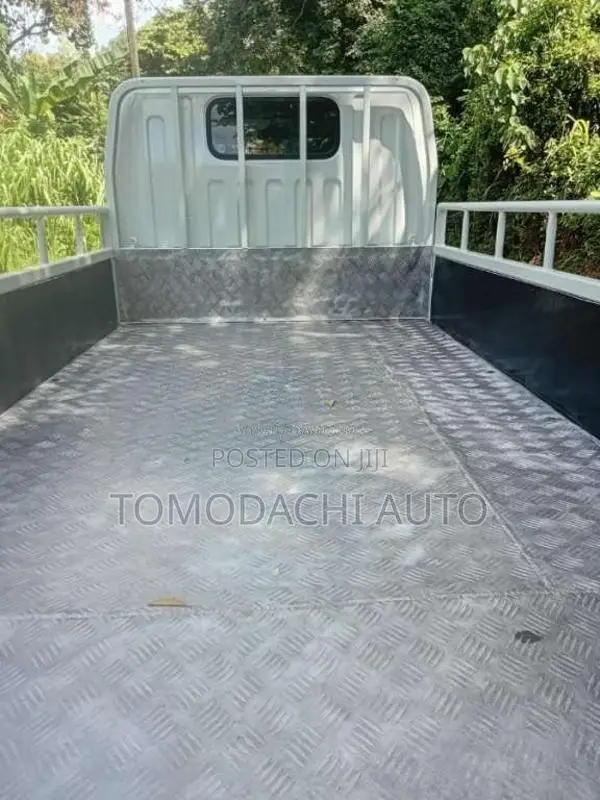 Mitsubishi Canter 2002 Lorry (Used)