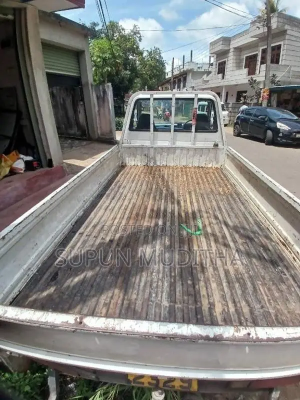 Toyota Liteace 1980 Lorry (Used)