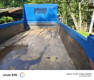 Mitsubishi Tipping 2000 Lorry Unregistered (Recondition)