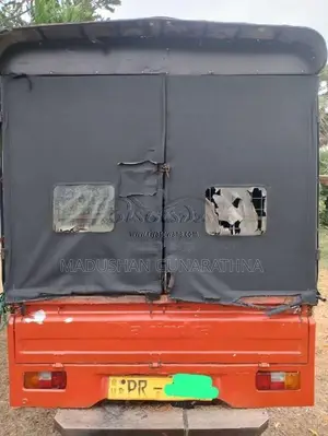 Mahindra Maxximo 2011 Lorry (Used)