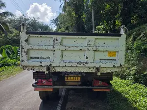 Isuzu Tipper 1996 Lorry (Used)