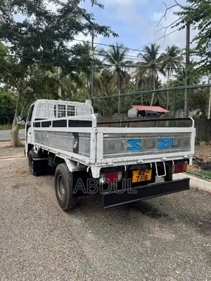 Isuzu 10.5 1980 Lorry (Used)