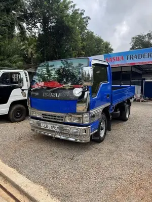 Isuzu NHR 2000 Lorry (Used)
