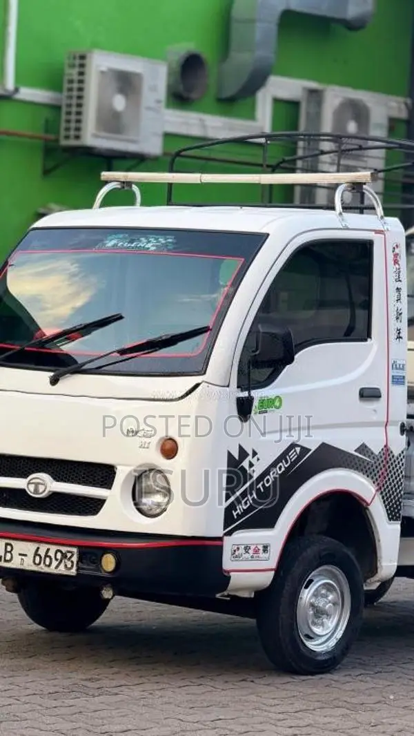 Tata Dimo Batta 2006 Lorry (Used)