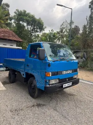 Isuzu Single Wheel 1981 Lorry (Used)