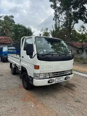 Toyota Dyna 1995 Lorry (Used)