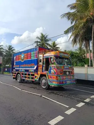 Ashok-Leyland Comet Super 2006 Lorry (Used)