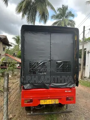 Mahindra Maxximo 2012 Lorry (Used)