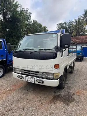 Toyota Dyna 1995 Lorry (Used)