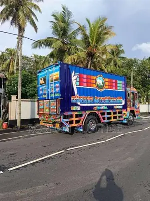 Ashok-Leyland Comet Super 2006 Lorry (Used)