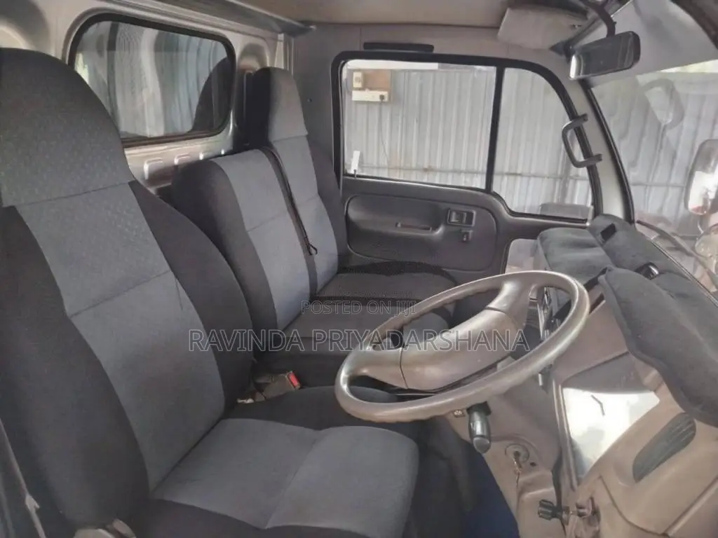 Nissan Atlas 1999 Lorry (Used)