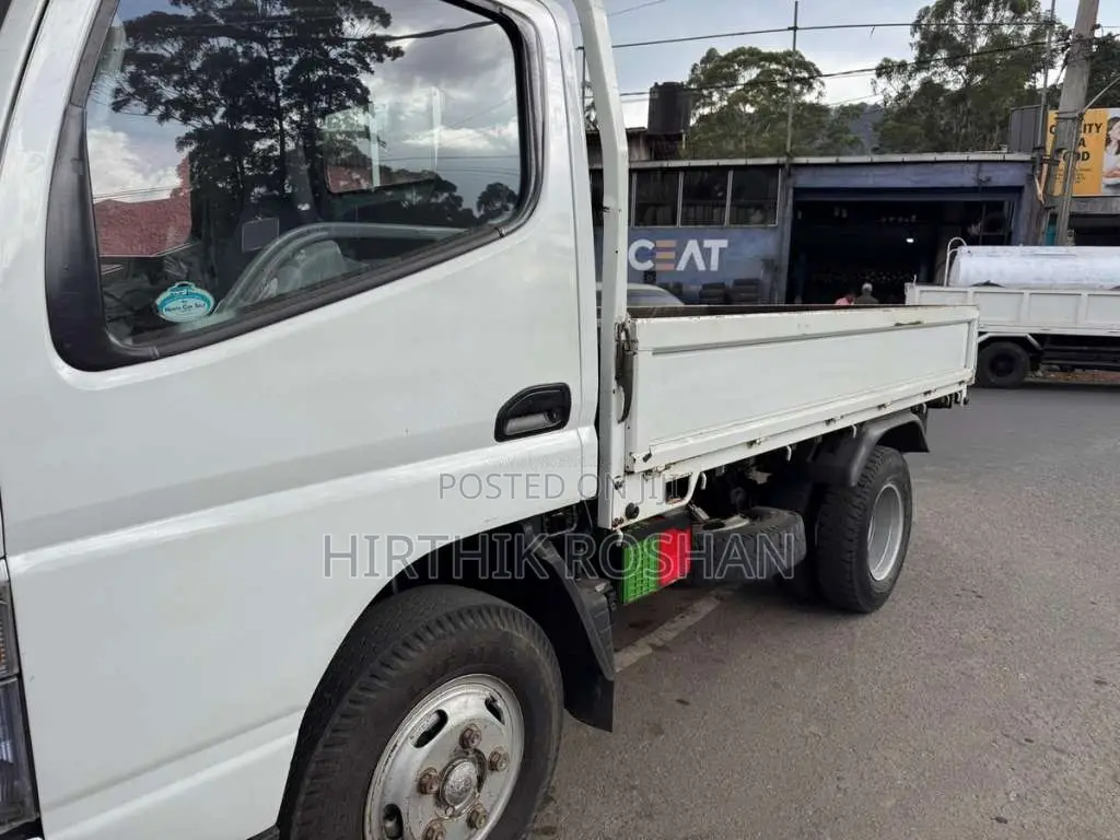 Mitsubishi Canter 2004 Lorry (Used)
