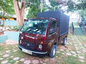 Tata Dimo Batta 2013 Lorry (Used)
