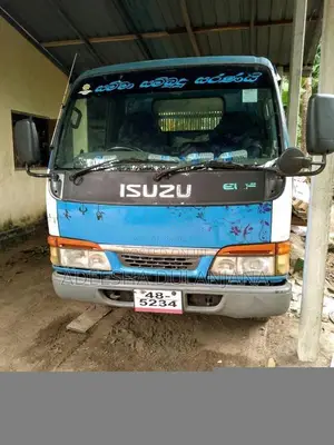 Isuzu Tipper 1990 Lorry (Used)
