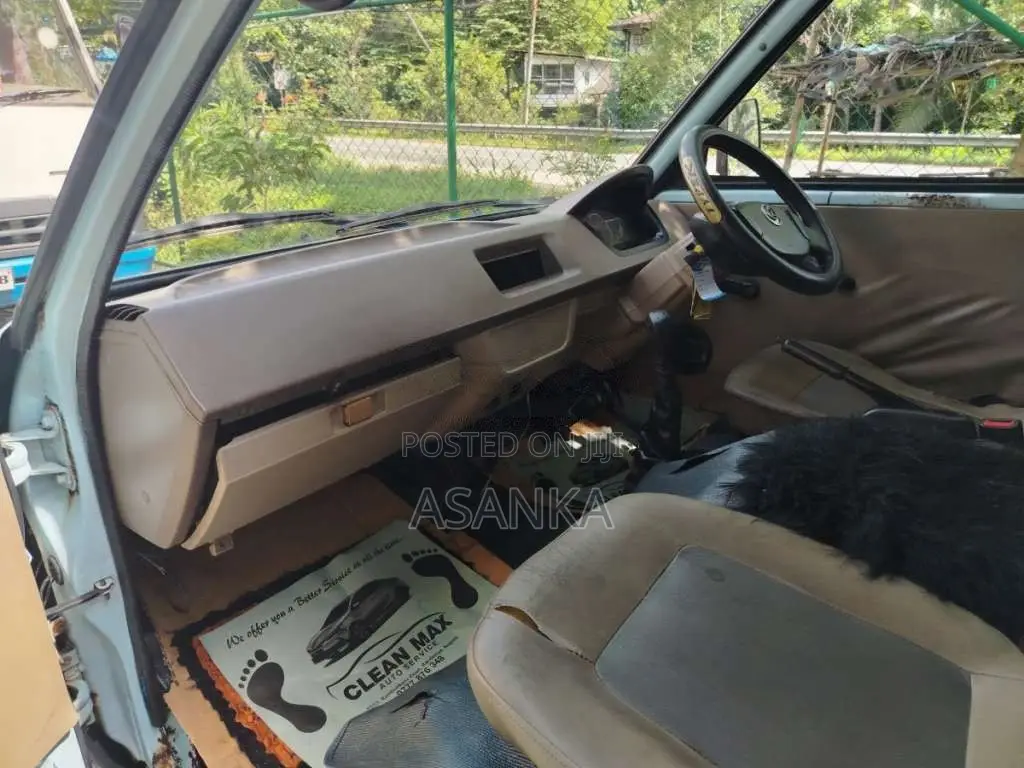 Ashok-Leyland Dost LS 2016 Lorry (Used)