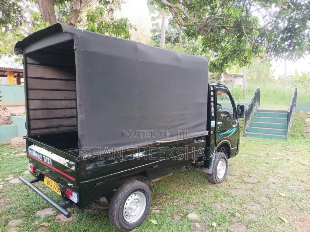 Tata Dimo Batta 2015 Lorry (Used)