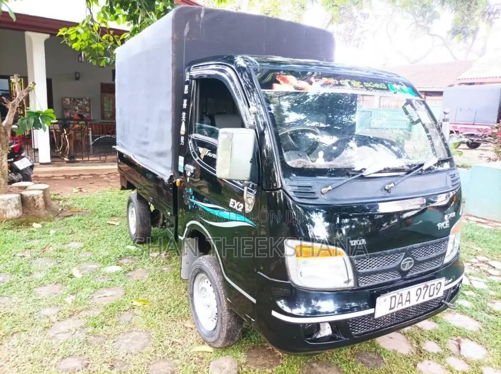 Tata Dimo Batta 2015 Lorry (Used)