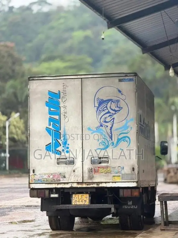 Toyota Dyna 2003 Lorry (Used)