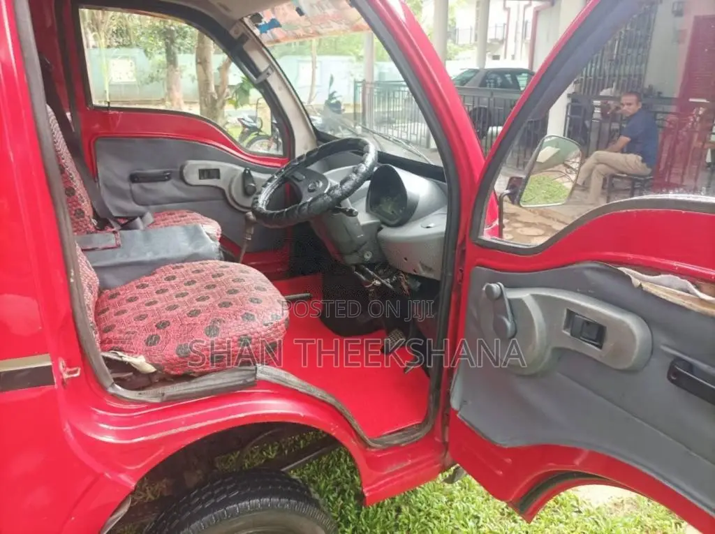 Tata Dimo Batta 2011 Lorry (Used)
