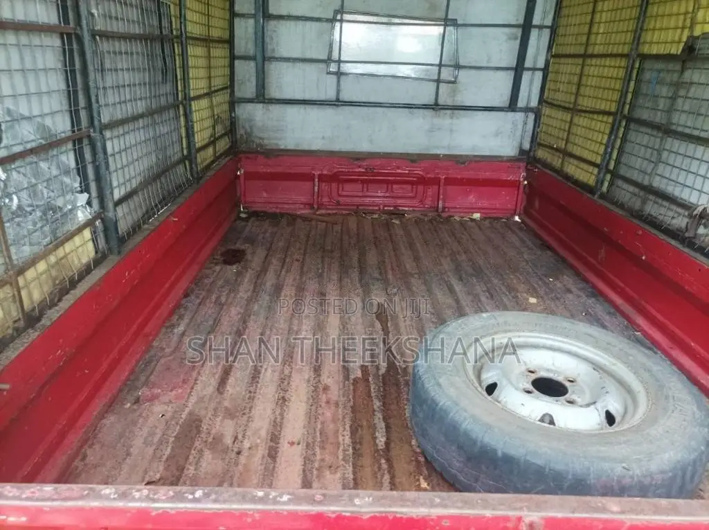Tata Dimo Batta 2011 Lorry (Used)