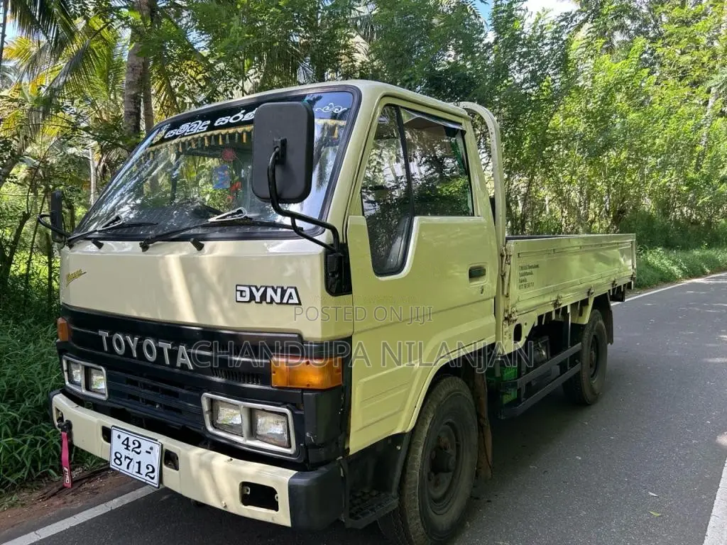 Toyota Dyna 1991 Lorry (Used)