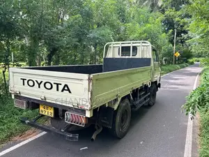 Toyota Dyna 1991 Lorry (Used)