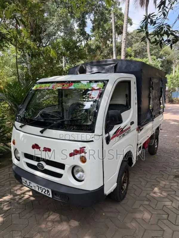 Tata Dimo Batta 2007 Lorry (Used)